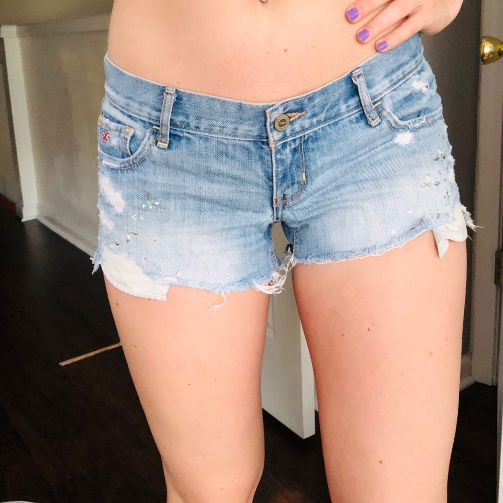 SOLD-Hollister jean shorts